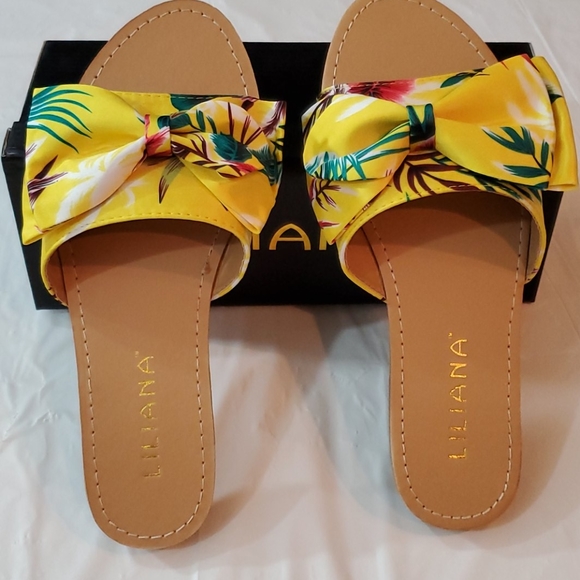 lilac kitten heel sandals